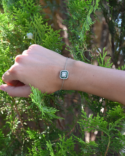 Emerald Halo Bracelet