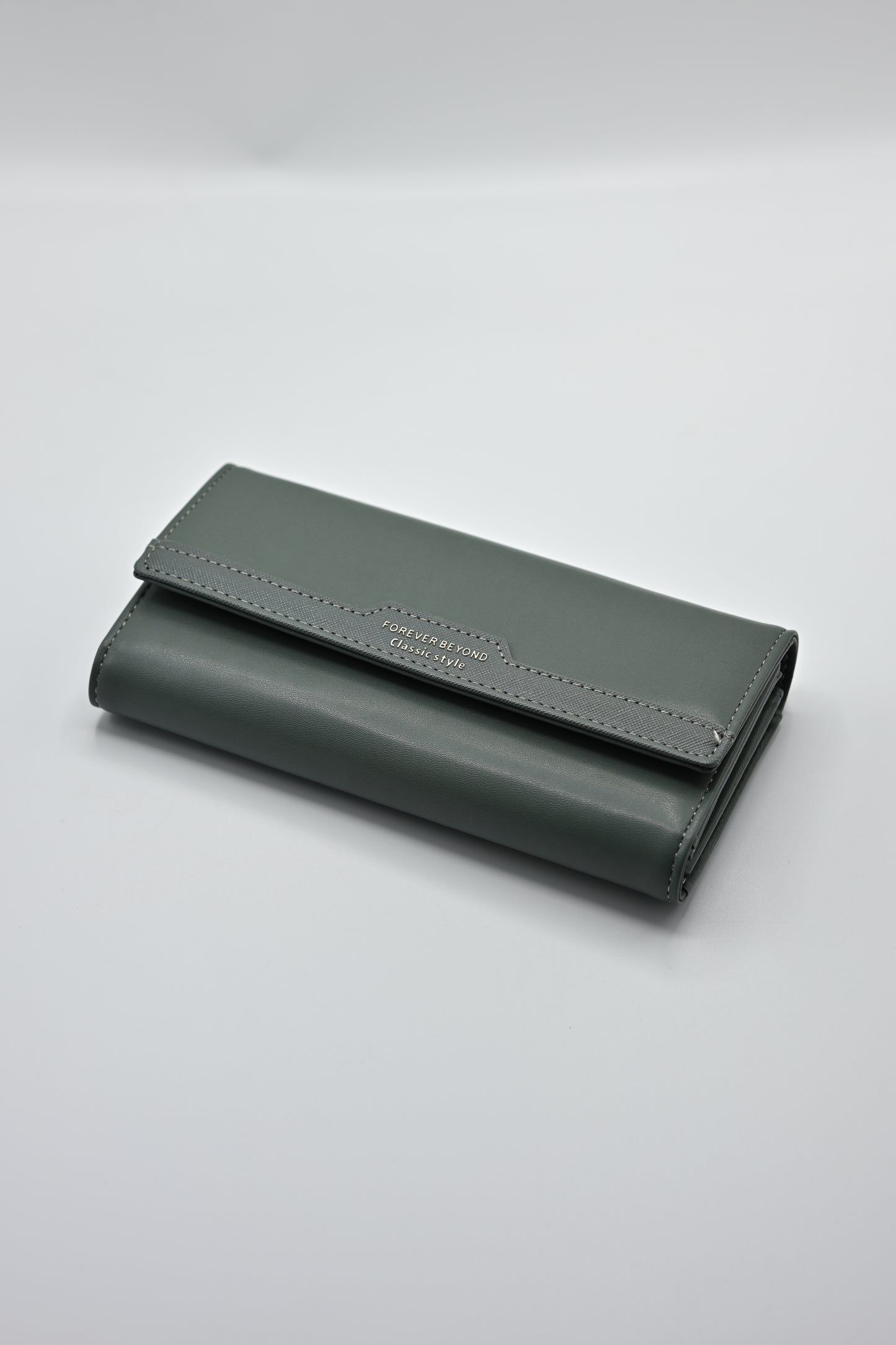 Sleek Gray Classic-Style Wallet – Forever Beyond